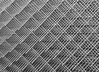 Ile wody przepłynie przez rurę?