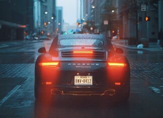 O co chodzi z Porsche? O co chodzi z Porsche?