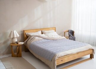 Dlaczego na małą poduszkę mówi się Jasiek? Dlaczego na małą poduszkę mówi się Jasiek?