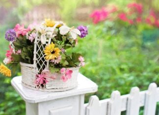 Jak wypoziomować słupki ogrodzeniowe? Jak wypoziomować słupki ogrodzeniowe?