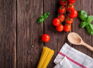 Czy ziemia uniwersalna nadaje się do pomidorów?