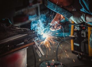 Ile blacharz robi auto? Ile blacharz robi auto?